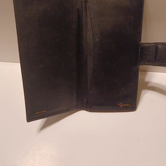 Givenchy  Checkbook Wallet - Picture 4 of 7